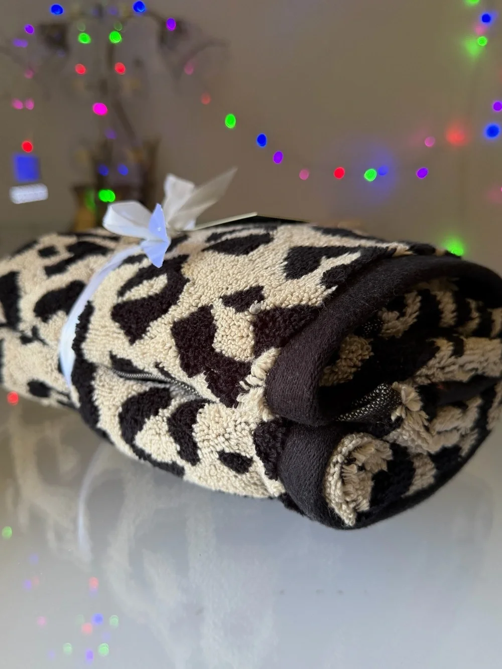 Rachel Zoe Leopard Cheetah Print 100% Cotton Hand Towels Set of 2 Bathroom Decor